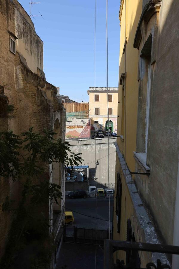 Casa Elodie Napoli Eksteriør bilde